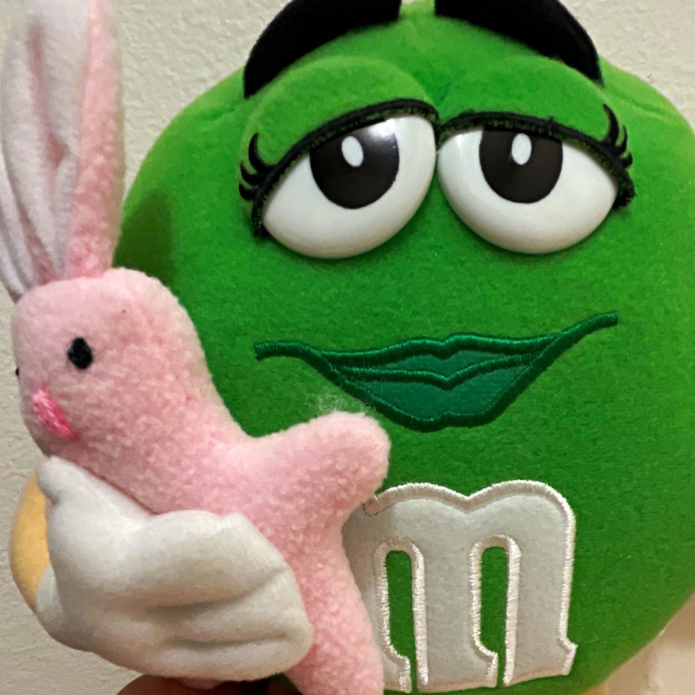 M&M Green Christmas gift large 11 inch plush Collectors white fancy boots